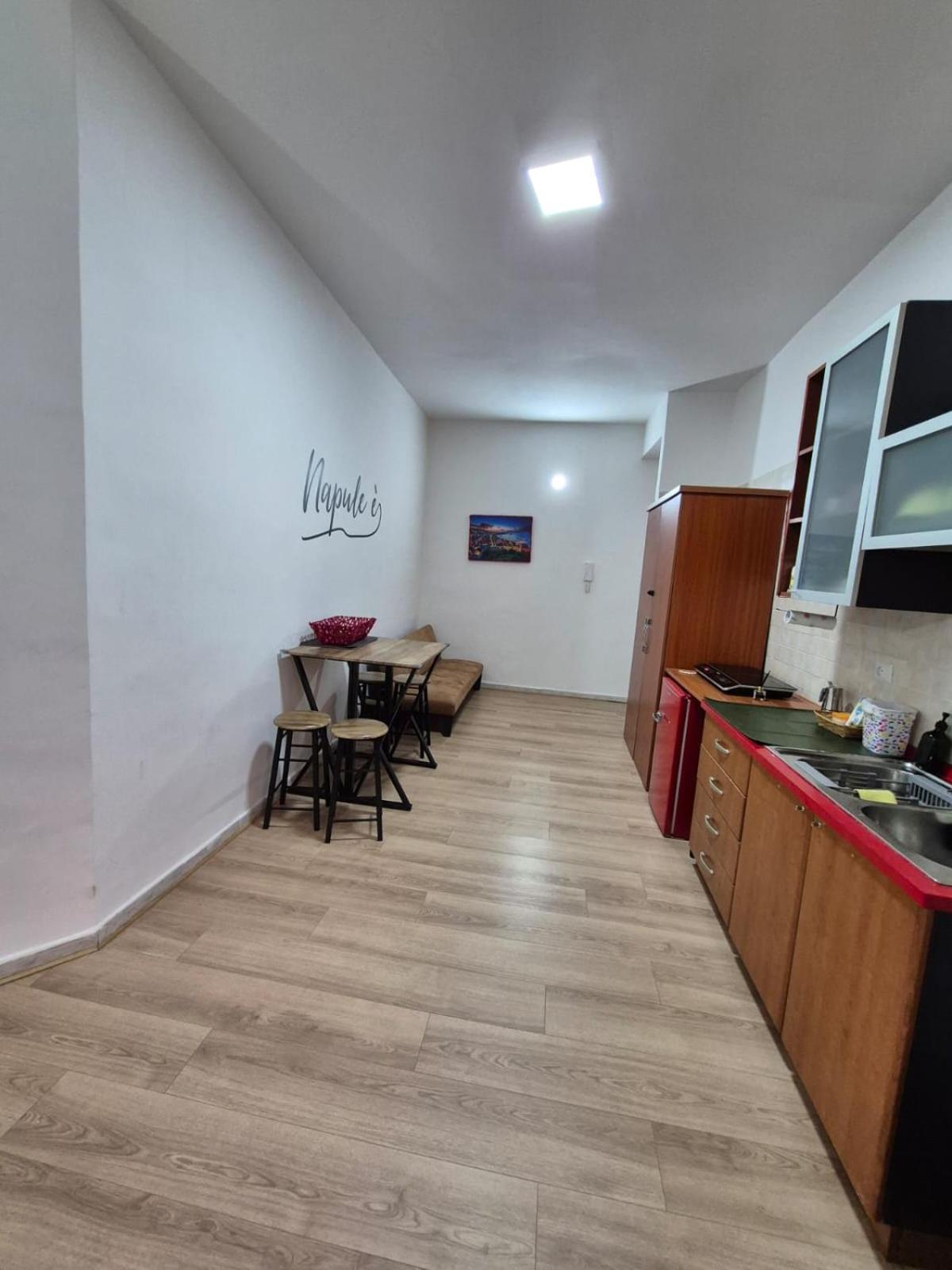 Apartamento A Casa Di Ilaria Nápoles Exterior foto