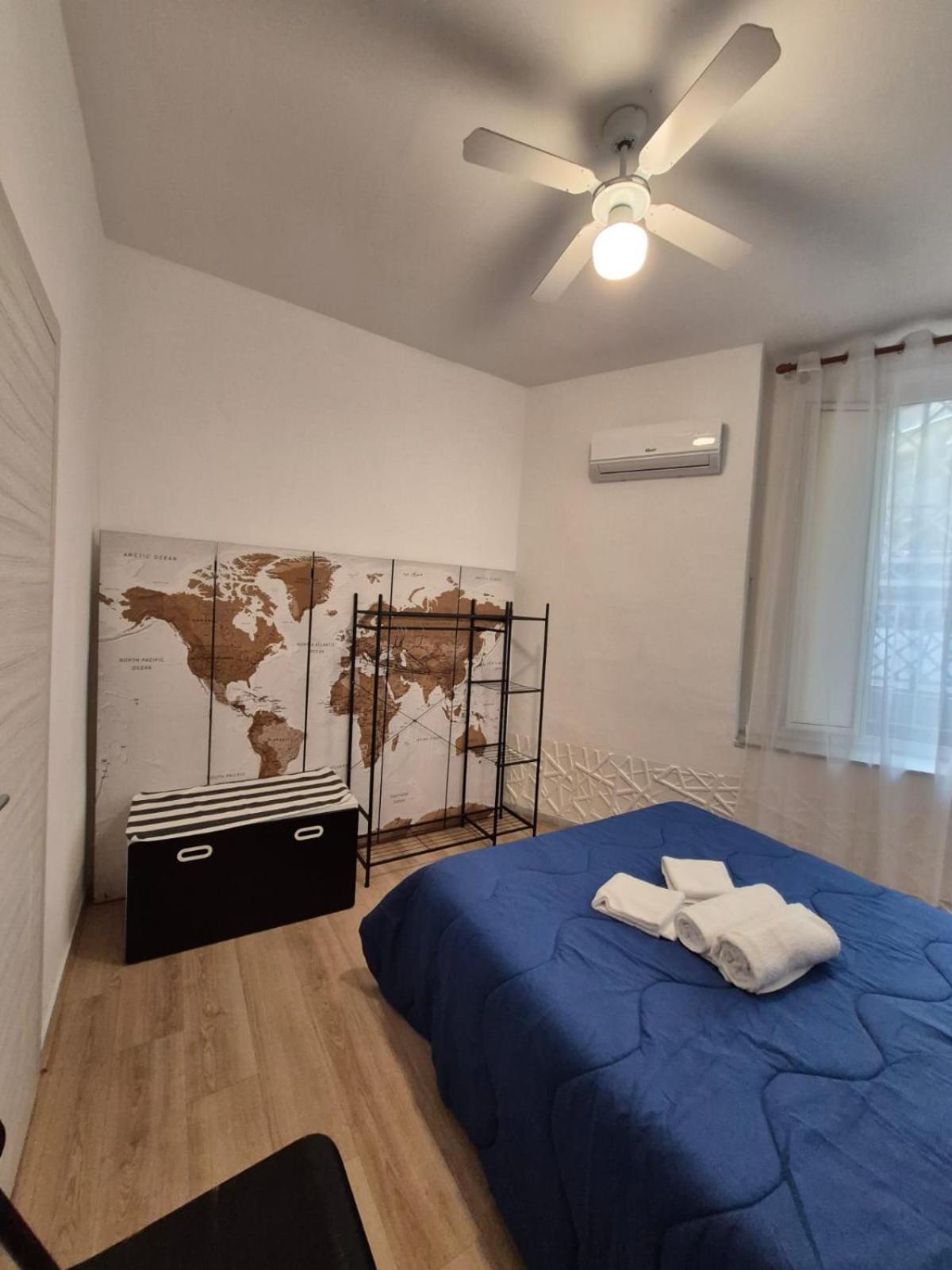 Apartamento A Casa Di Ilaria Nápoles Exterior foto