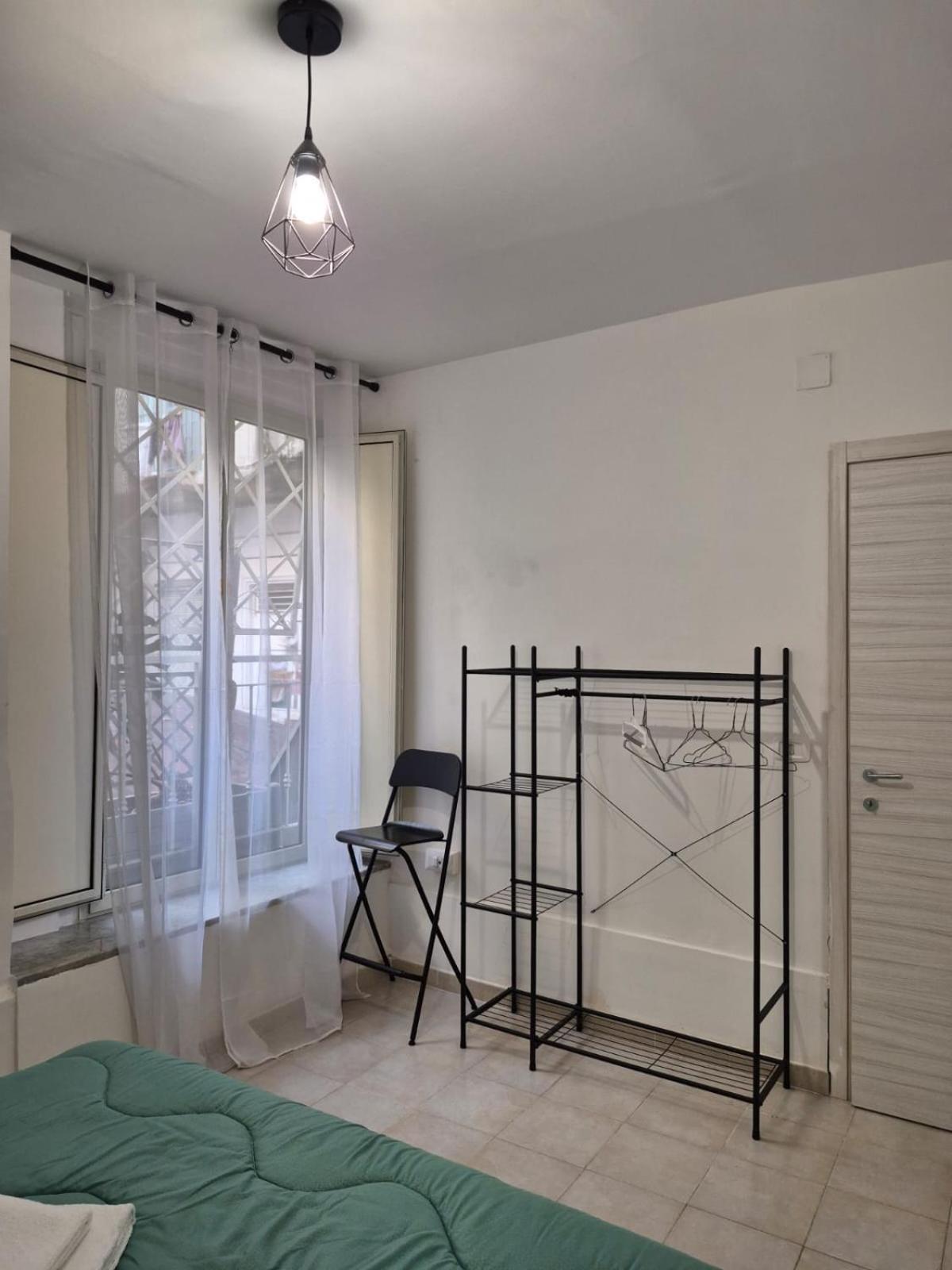 Apartamento A Casa Di Ilaria Nápoles Exterior foto